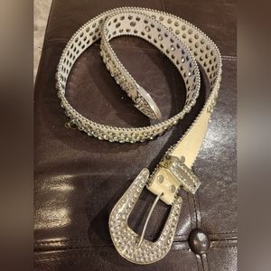 Bling woman's belt